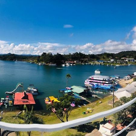 Aptos Vista Al Embalse, Frente Al Lago, Restaurantes, Bares Guatapé Exterior foto